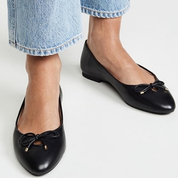 Stuart Weitzman Shoes - Stuart Weitzman Gabby Leather Ballet Flats